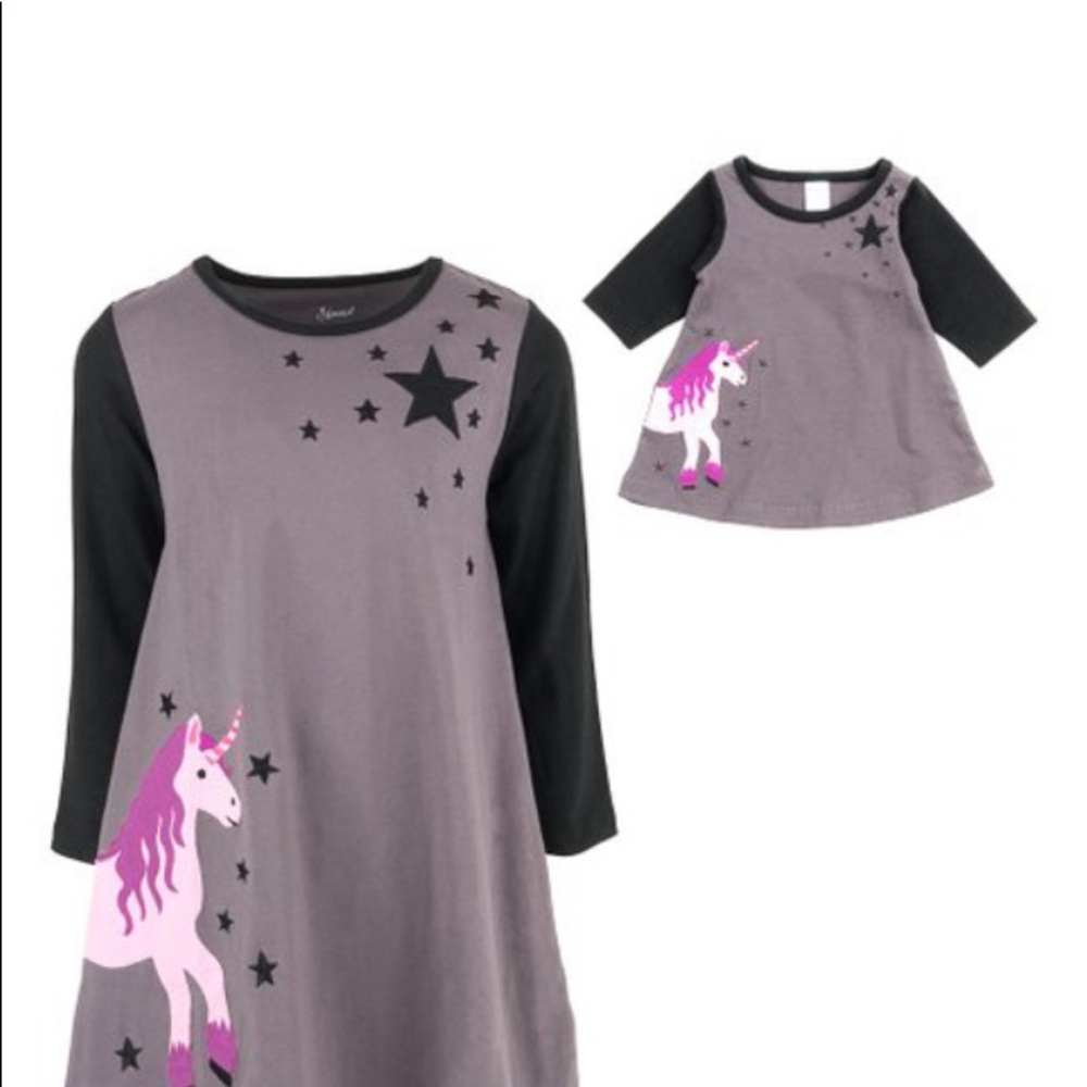 Girls dress w/ matching doll dress